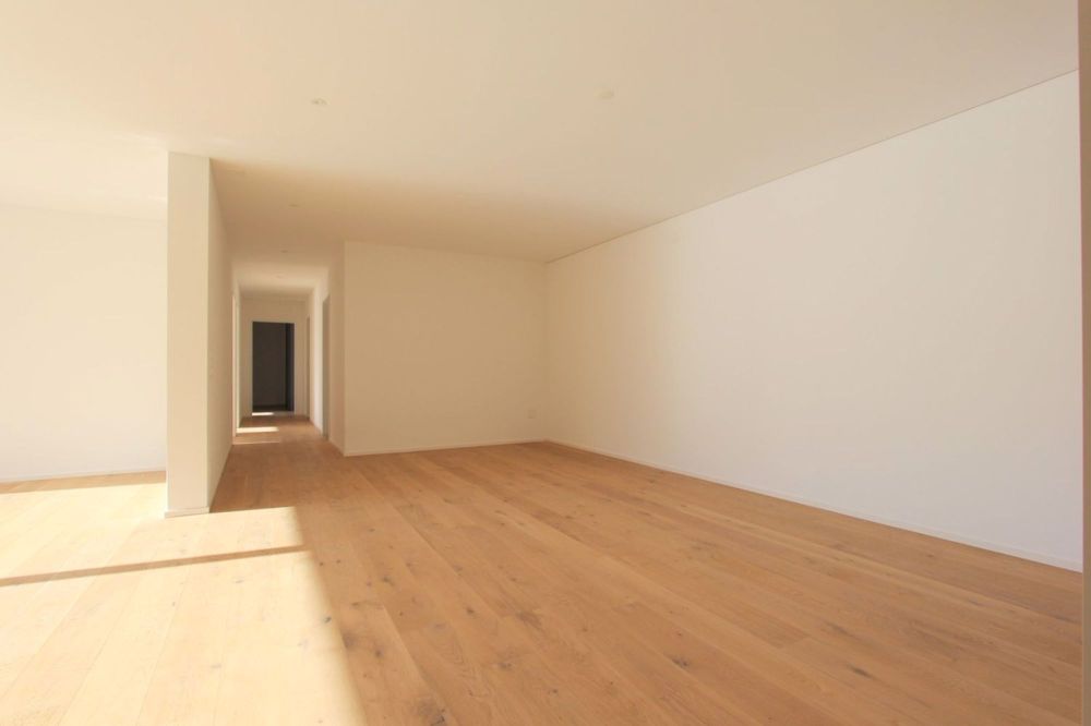 Moderne 4.5-Zimmer-Terrassenwohnung in Thusis - Bild 7