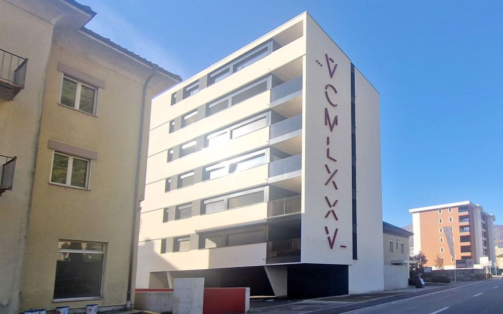 Neueste 2,5-Zimmer-Wohnung in mittlerem bis hohem Standard mit überdachter Terrasse - Bild 13