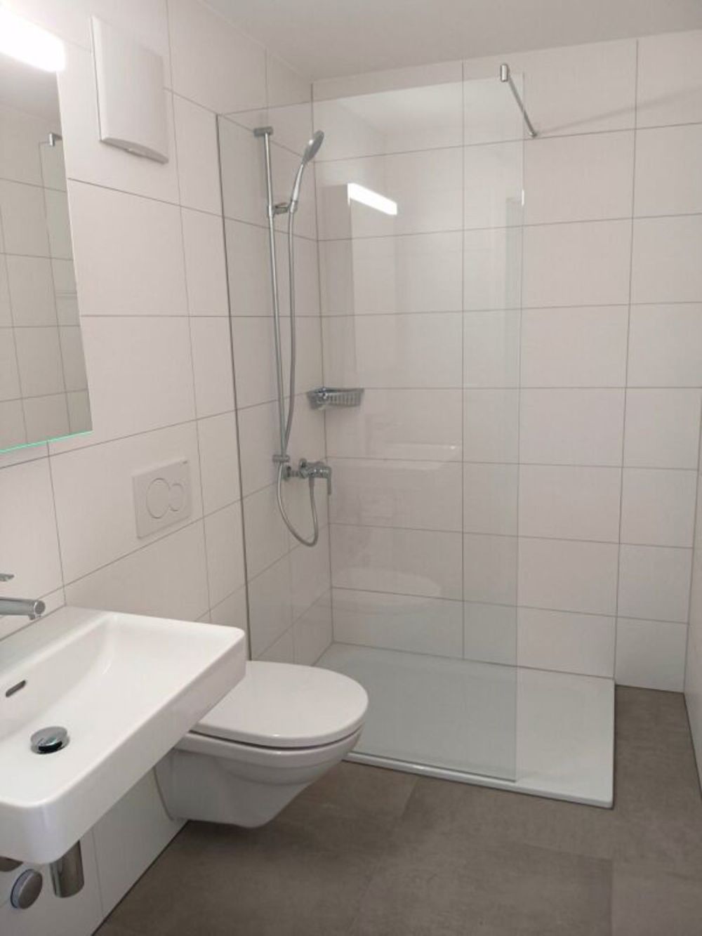 Neu erstellte 3.5- Zi- Eigentumswohnungen an optimal besonnter Lage im Dorfzentrum - Bild 4