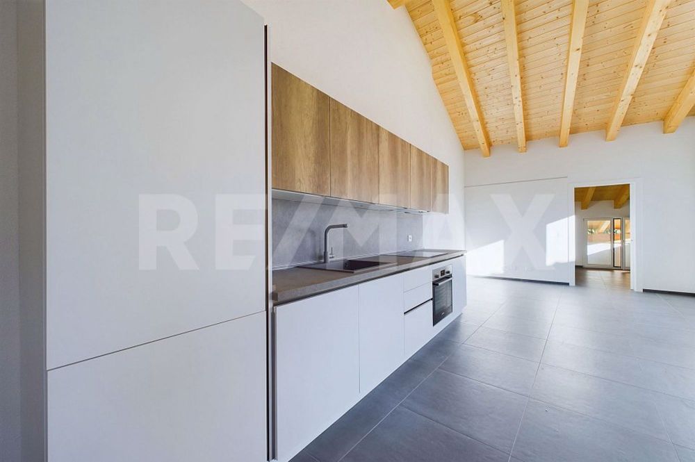 Elegante 3 ½ Zimmerwohnung mit herrlichem Blick im Herzen von Lopagno - Bild 1