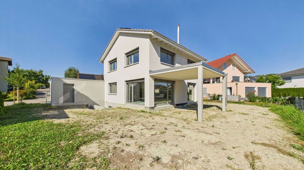 Erstbezug freistehendes EFH an beliebter Lage - Bild 1