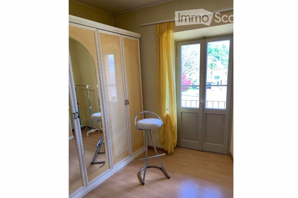 Typisches Tessiner Haus mit Garten, Baugrund und Parkplätzen - Bild 5