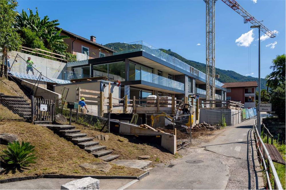 2,5-Zimmer-Wohnung mit Garten NEU Minusio Seeblick - Bild 1