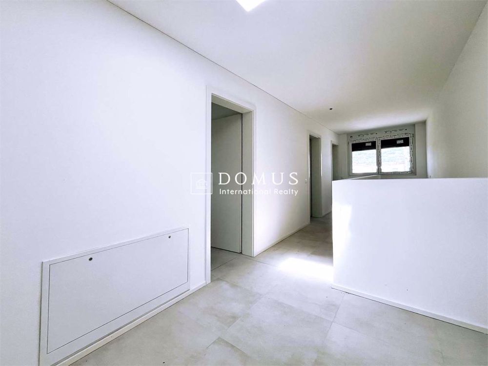 Neue und moderne Villa mit privatem Garten - Bild 11