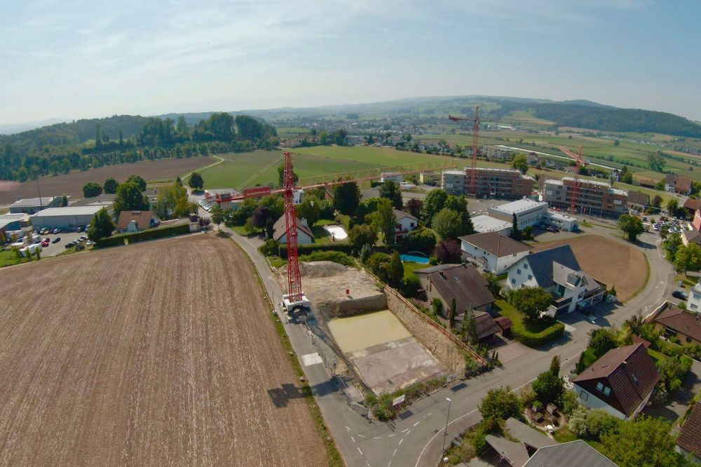 Neubau Haus E - Erste Schritte