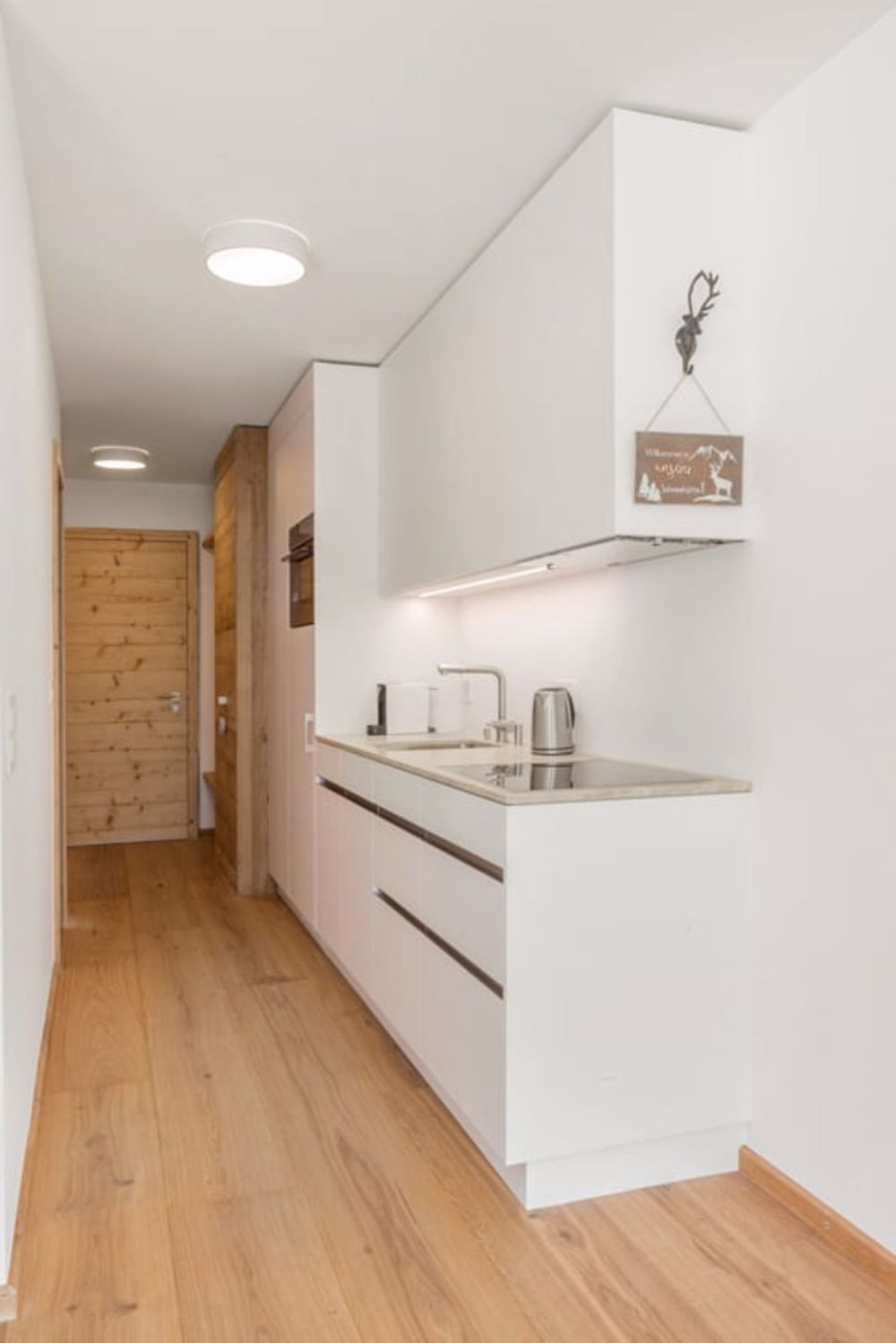 Luxuriöse 2-Zimmer-Wohnung mit traumhafter Seesicht - Bild 12