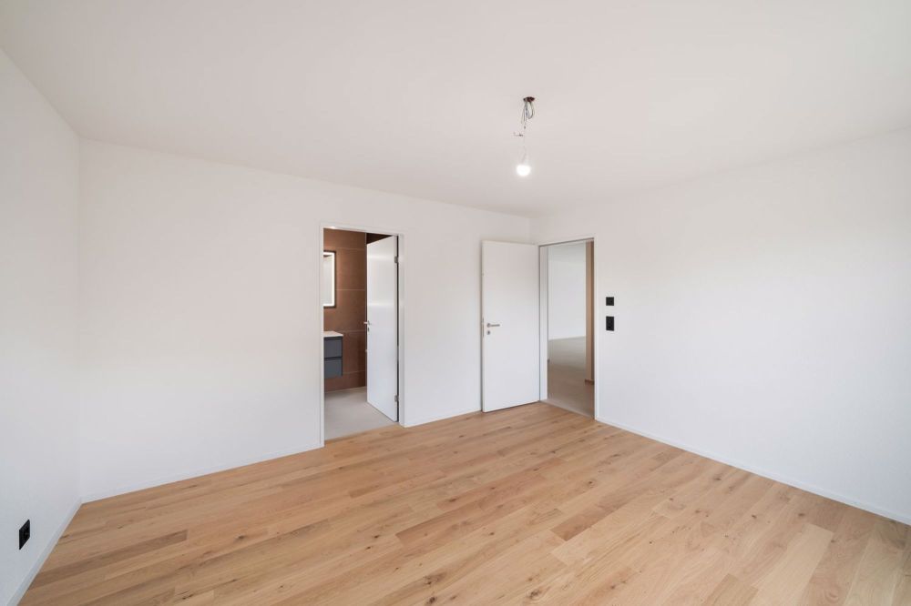 Erstvermietung – Exklusive 4.5 Zimmerwohnung mit hochwertigem Eigentumsstandard - Bild 7