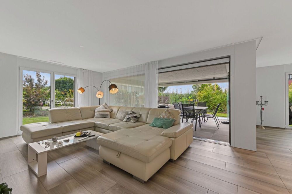 Exklusive Gartenwohnung mit Terrasse und idyllischem Garten in zentraler Lage - Bild 12