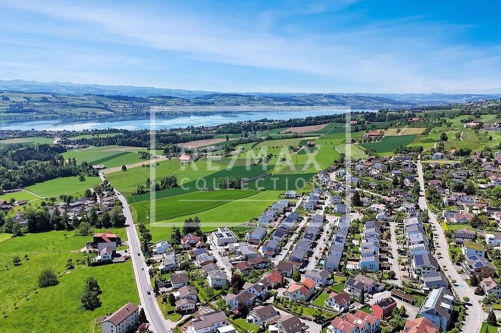 Exklusive Neubauwohnung mit 4½ Zimmern 1. OG Ost - Bild 8