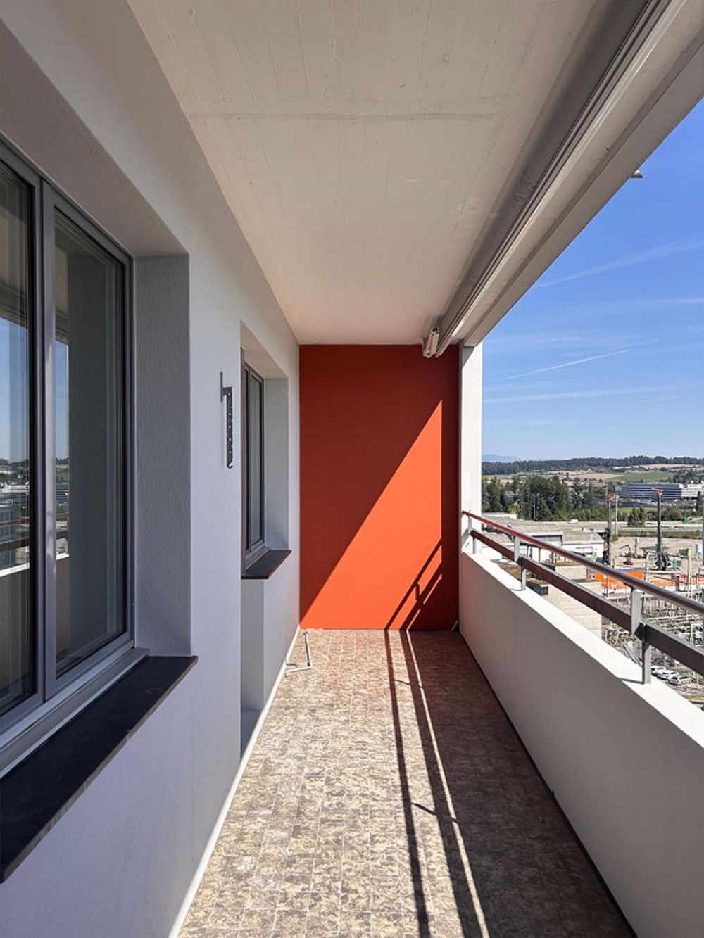 neusanierte 3.5-Zimmerwohnung im Wankdorf mit Top-Aussicht - Bild 3