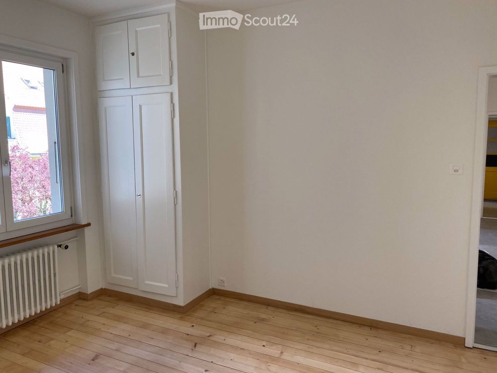 Komplett neu sanierte 4.5 Zimmerwohnung an bester Lage in Wabern - Bild 13
