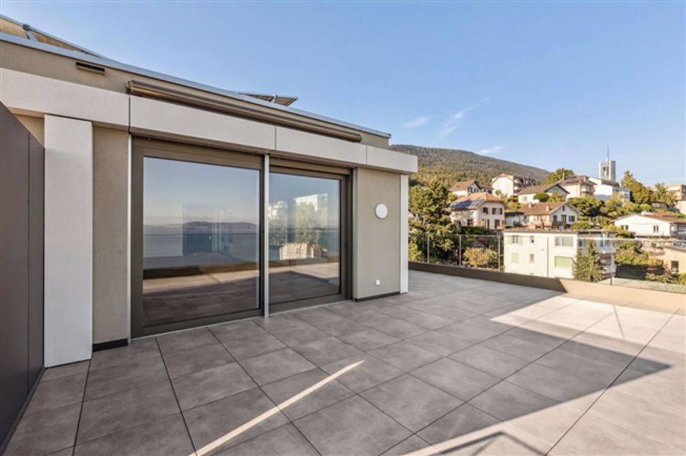 Neues Penthouse mit Panoramablick auf den See - Bild 9