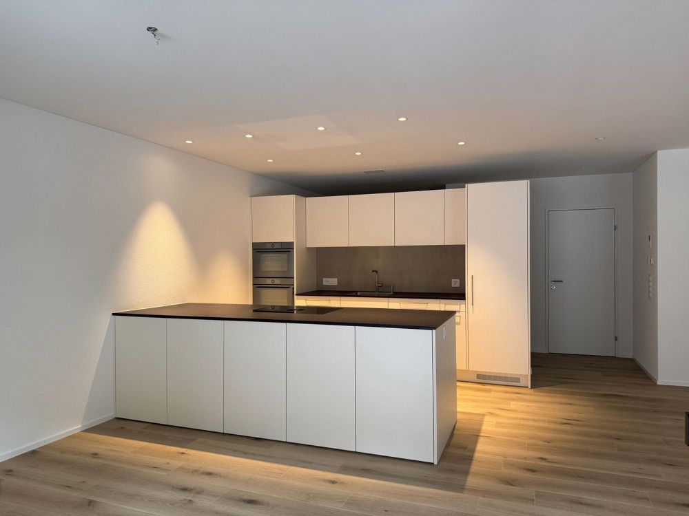 Neubau Familienwohnung - Hochwertig ausgebaut und bezugsbereit - Bild 6