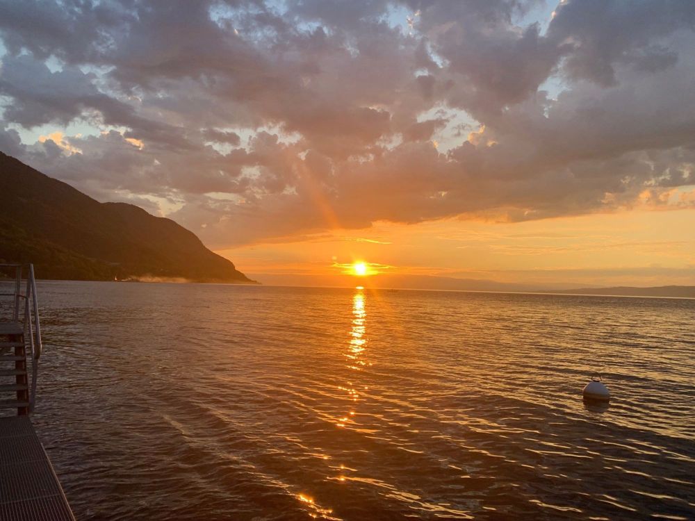 Duplex en Attique d'exception à St-Gingolph, vue sur le lac Léman et les montagnes - Bild 6