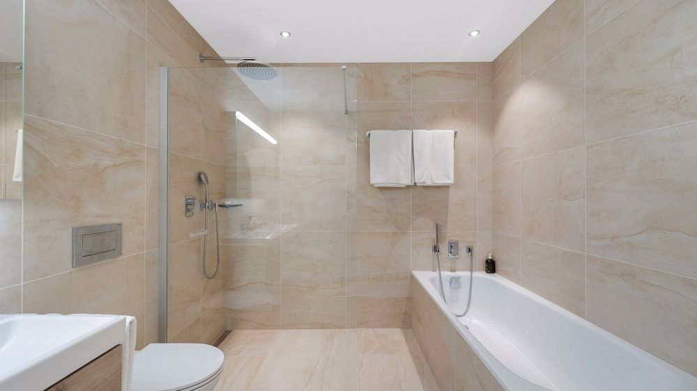 Sonnige Wohnoase mit Panoramasicht über See und Berge - Bild 5