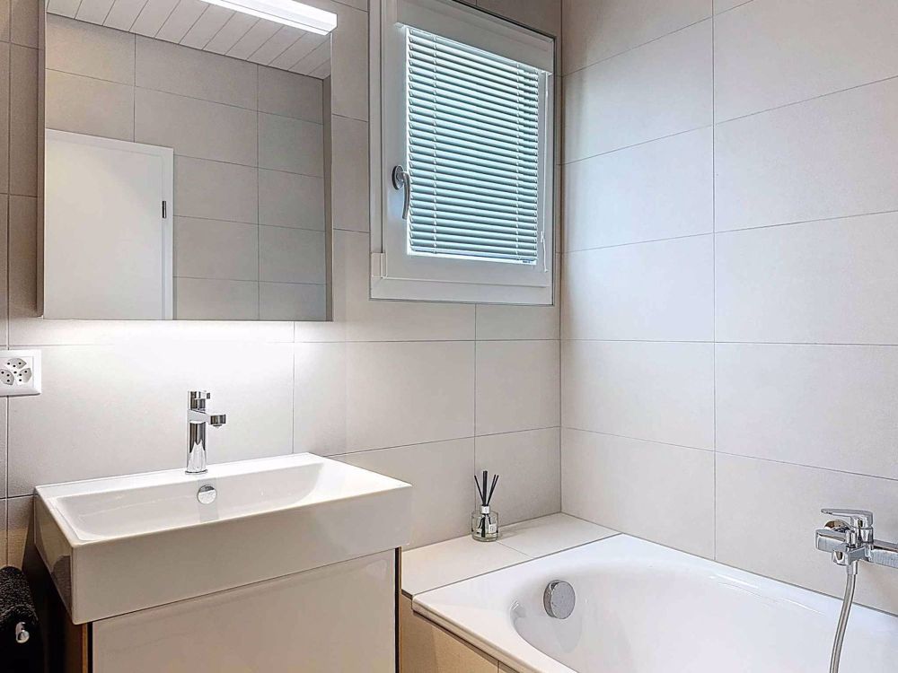 Magnifique Villa im modernen Stil mit Garten - Bild 8