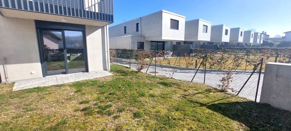 Mendrisio-Genestrerio: Appartamento al piano terra con giardino privato: Comfort e Sostenibilità - 20240219_112236