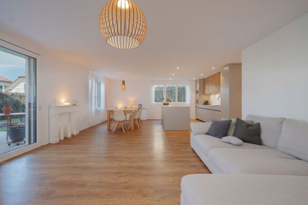 Neuwertige 3½-Zimmer Gartenwohnung mit viel Platz in Büttikon - Bild 7
