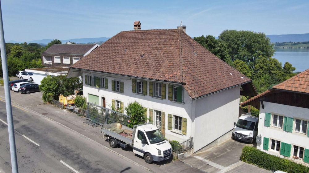 Familienvillen mit 5.5 Zimmern und Seeblick in Meyriez - Bild 9