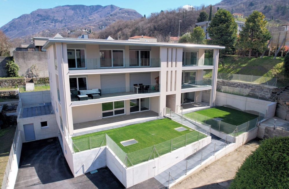 Nuovo appartamento all'ultimo piano con bella terrazza - Bild 1
