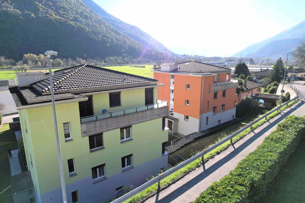 Spazioso appartamento all'ultimo piano - Bild 1