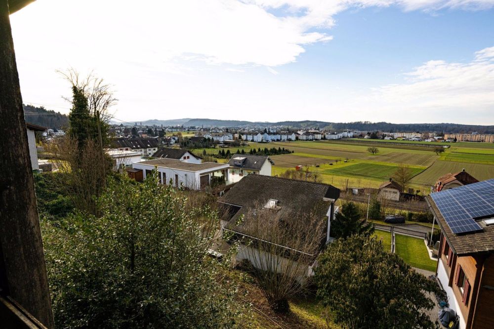 Drei exklusive Wohnungen mit Traumaussicht im Raum Zofingen - Bild 2