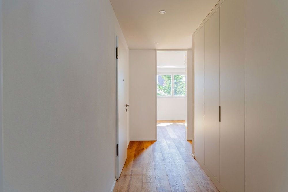 Modernes Wohngefühl mit Weitblick in Rorschacherberg - Flur