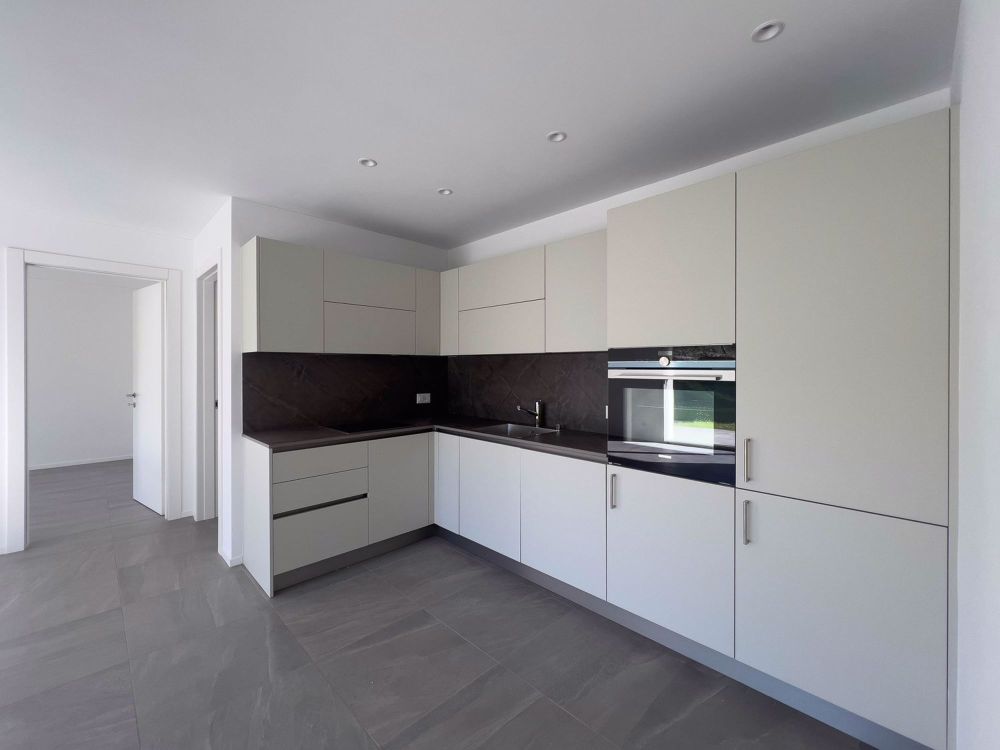 3,5 Zimmer mit großem Garten in Caslano - Bild 2