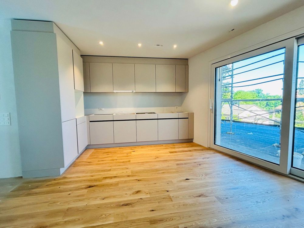 Neubau (2025): 5.5 Zimmer Maisonette - Wohnung mit grosser Terrasse und Aussicht auf Basel - Bild 3