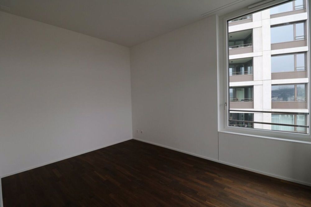 Schöne 2.5-Zimmerwohnung mit Panoramablick - Bild 5