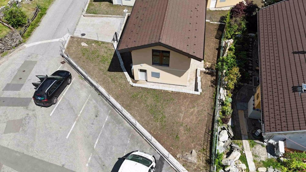 Neue Villa mit Garten in ruhiger Lage - Bild 3