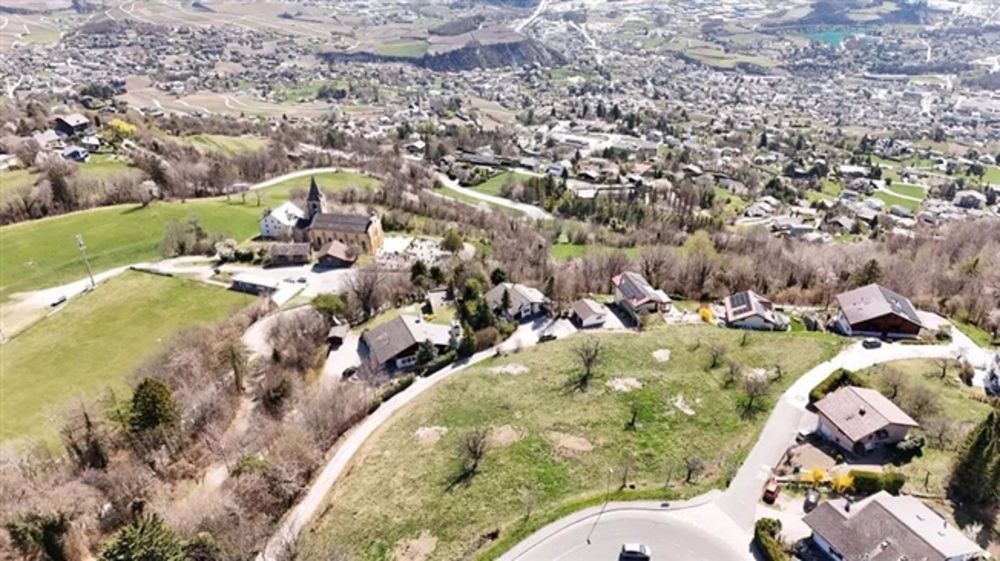 Zeitgenössische Chalets in der Siedlung Mollens – Les Martelles - Bild 10
