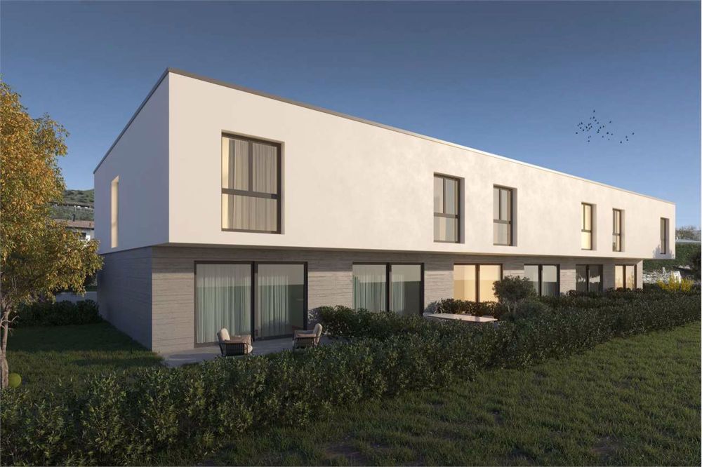 Moderne Reihenvilla mit 4,5 Zimmern und privatem Garten - Bild 1