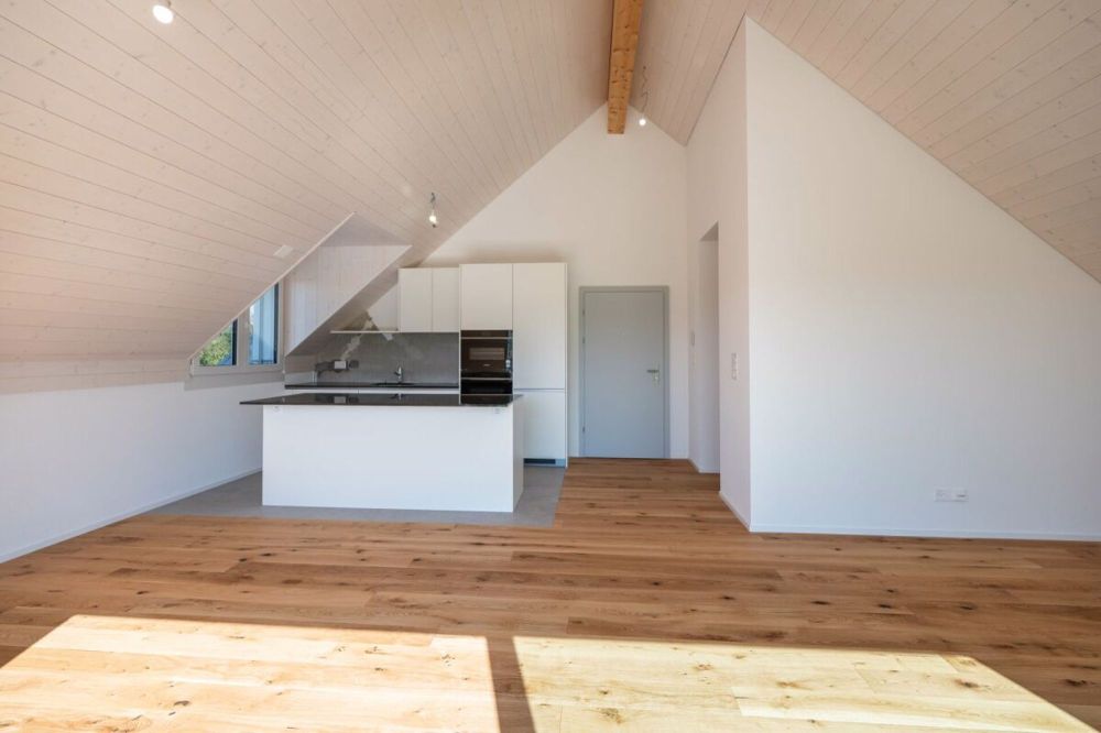 Exklusive 3.5 Zimmer Dachwohnung - Bild 3