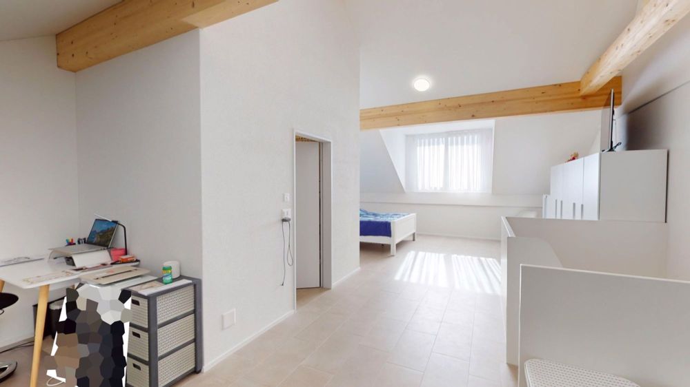 Sehr grosszügiges Haus mit 7.5 Zimmer und über 200m2 Nettowohnfläche - Zimmer DG