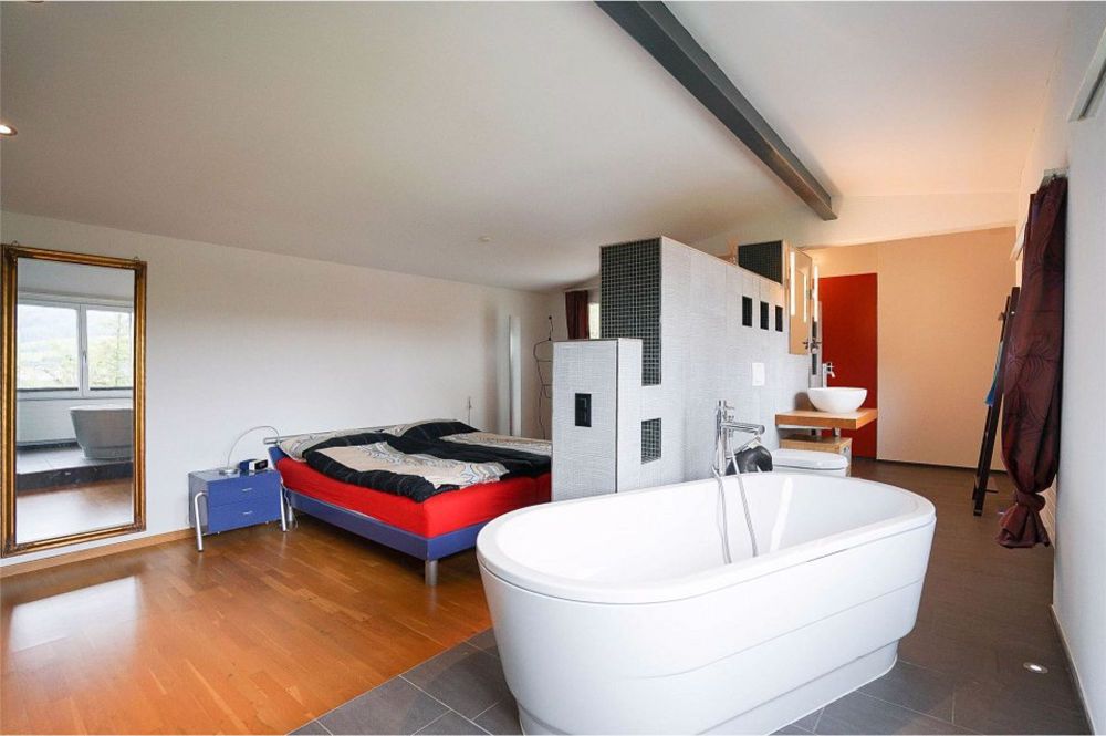 Zweifamilienhaus mit Studio und tollem Garten - Bild 5