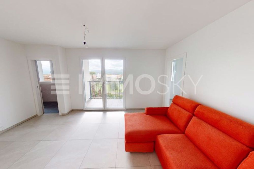 Soluzione smart con vista aperta sul verde - Bild 1