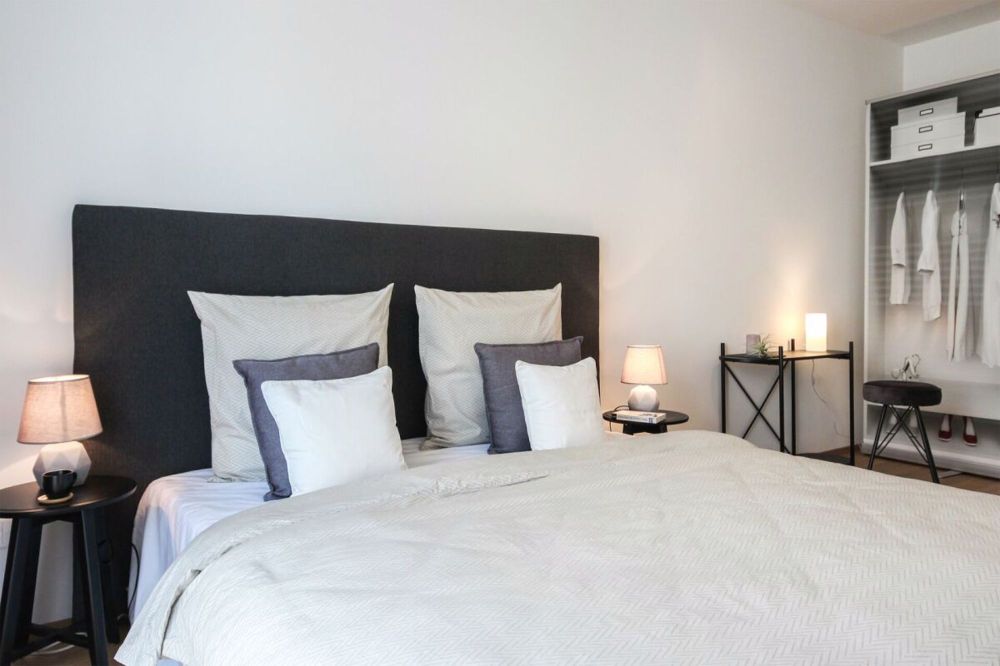 Charmante Maisonettewohnung mit eigenem Garten im Herzen von Reinach - Bild 5