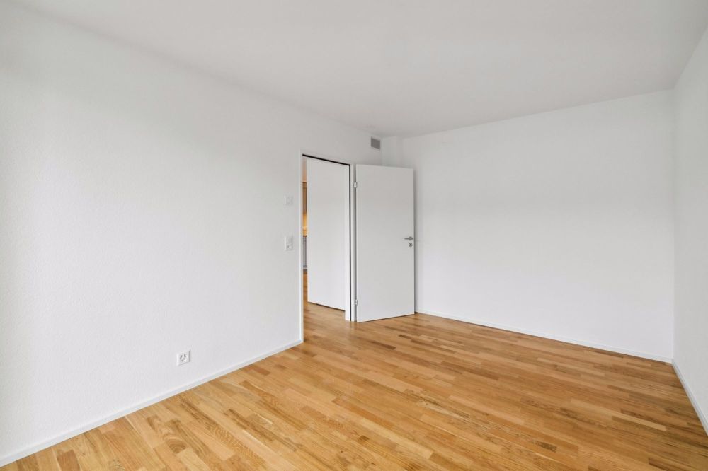 Moderne 2.5-Zimmerwohnung im Tower Münchenstein - Bild 2