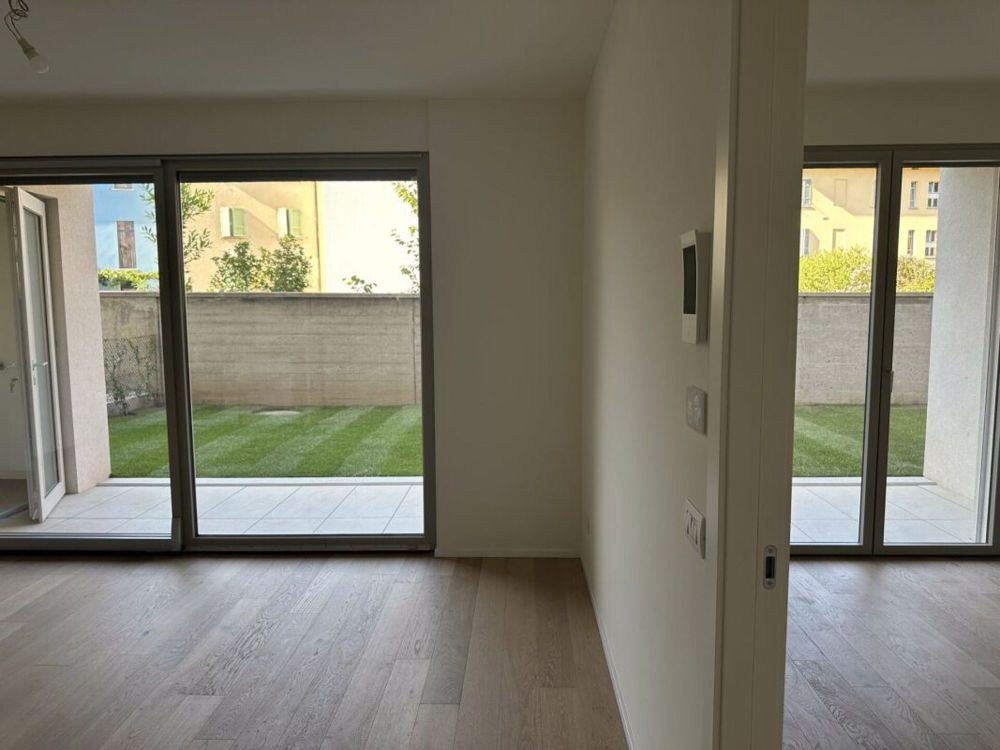 Elegantes Zweizimmerapartment mit privatem Garten in neuem Wohngebäude - Bild 6