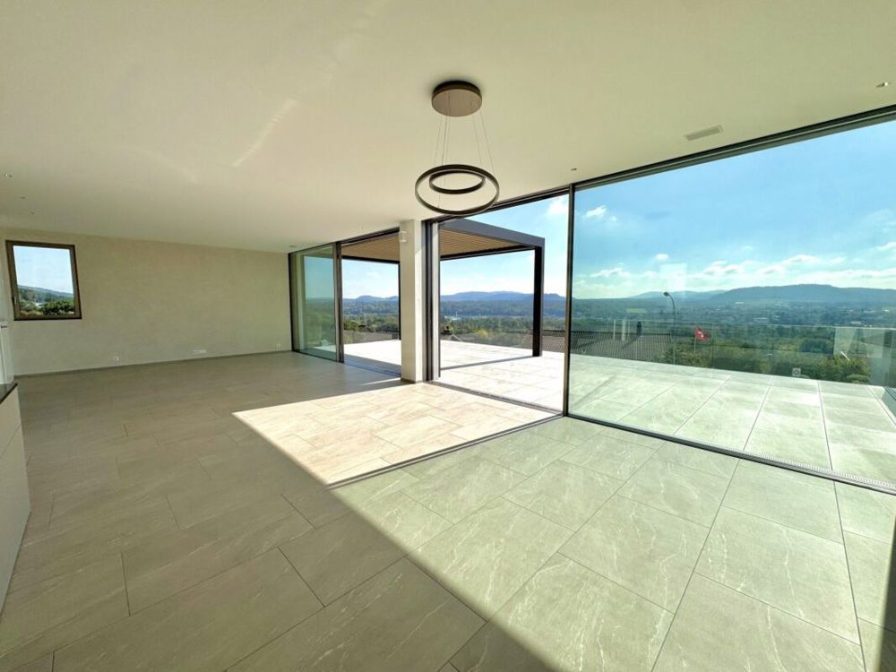 Traumhaus mit moderner Technik, Solaranlage und spektakulärer Terrasse mit Bergblick - Bild 8