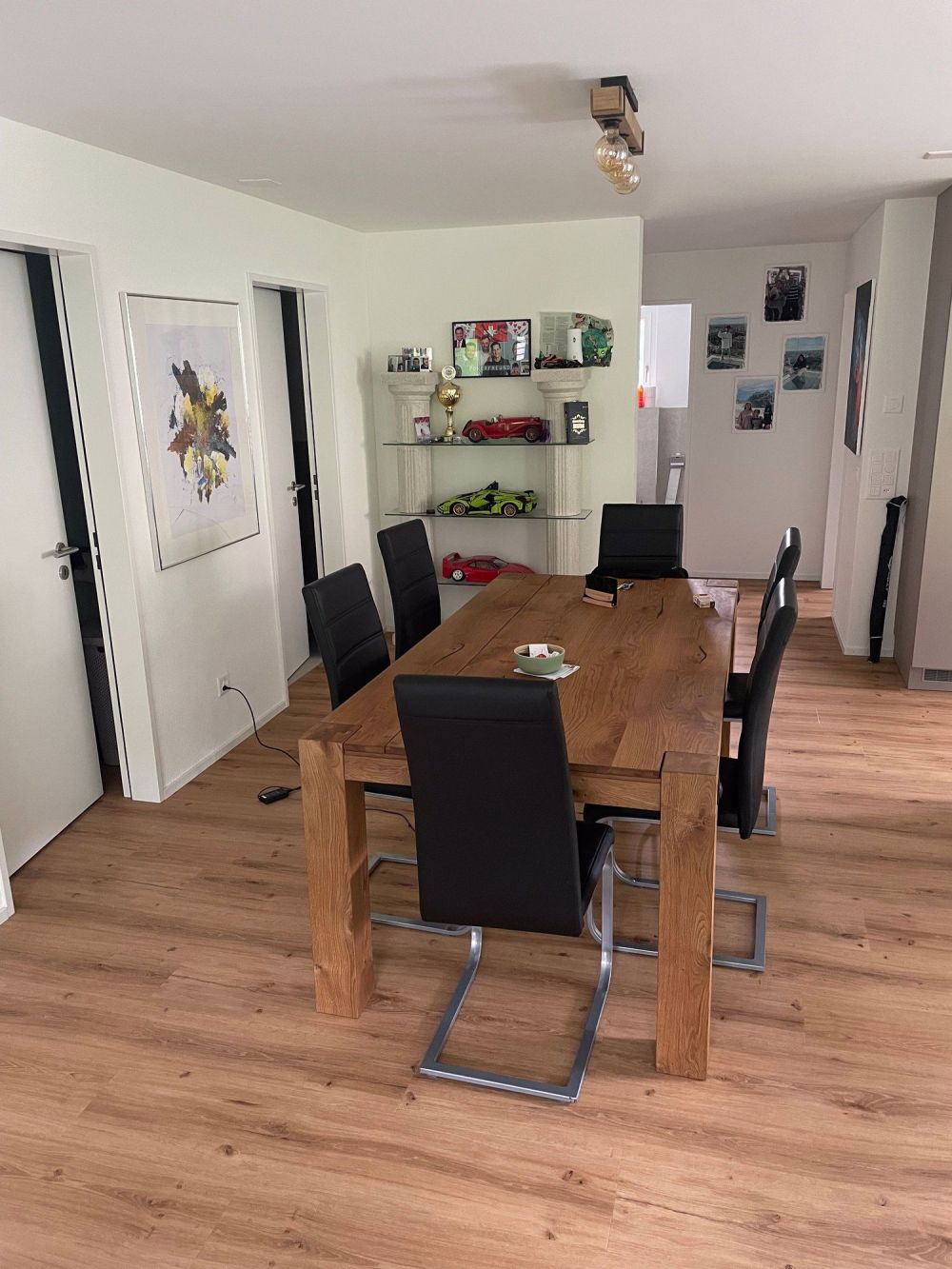 Grosse, helle 3.5-Zimmer-Wohnung an beliebter, naturnaher Lage mit 2 Balkone - Bild 2