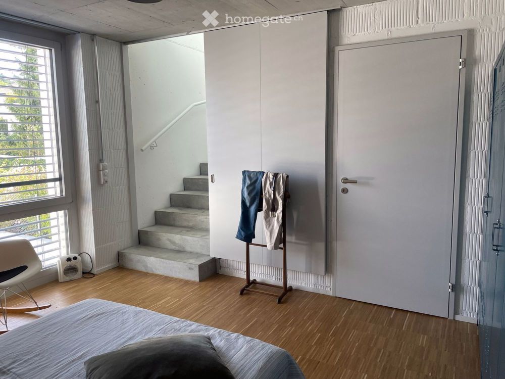 Moderne 2.5-Zimmer-Attikawohnung in Zollikerberg mit Terrasse und Garage - Bild 7