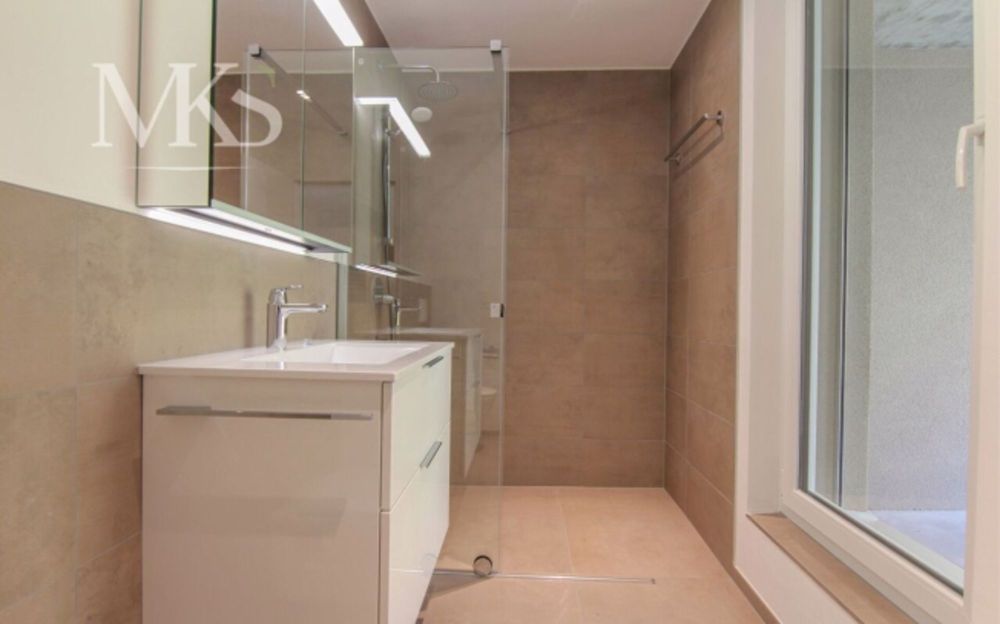 Wohnen mit Weitblick - grosszügige und gemütliche 4.5-Zimmer-Attikawohnung in Brigerbad - Bild 12