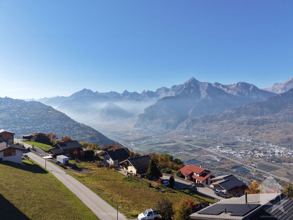 Dachgeschosswohnung mit 4.5 Zimmern in Veysonnaz mit Garten und 2 Parkplätzen - Bild 4