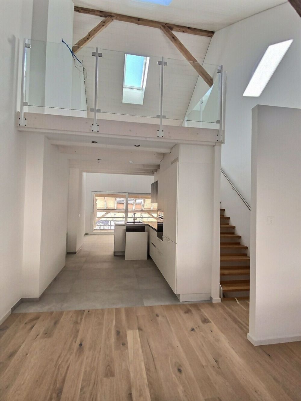 Magnifique appartement de 3.5 en duplex avec mezzanine - Bild 11