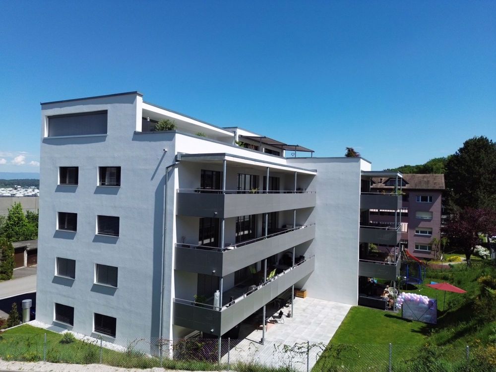 Moderne 4.5-Zimmer-Terrassenwohnung in Düdingen - Bild 2