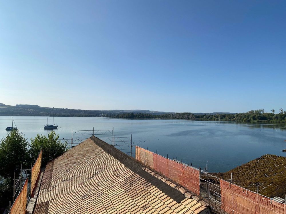Prächtige 3.5-Zimmer-Neuwohnung mit großem Balkon-Terrasse und atemberaubendem Blick auf den See - Bild 4