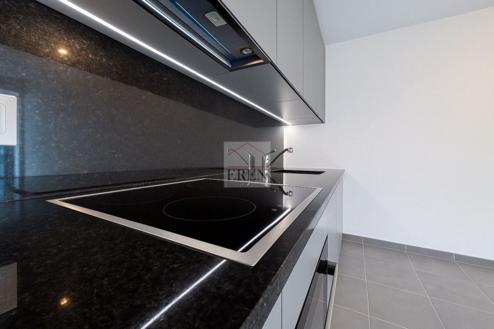 Wohnung 3,5 Zimmer Südwest im 2. Stock in Grône - Appartement 3,5 pièces à vendre à Grône