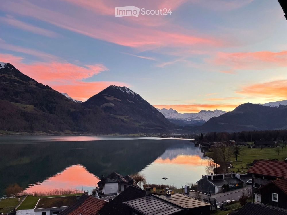 Grosszügiges Holzhaus an atemberaubender Lage am Sarnersee - Bild 4